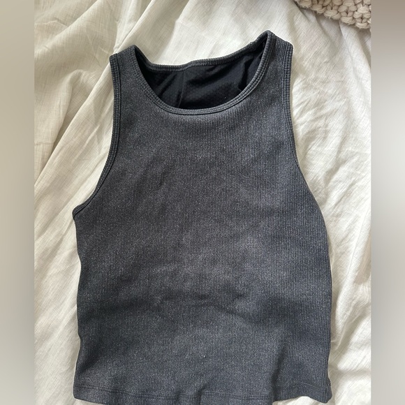 Vuori tank (pose ploy) size small - Picture 4 of 7